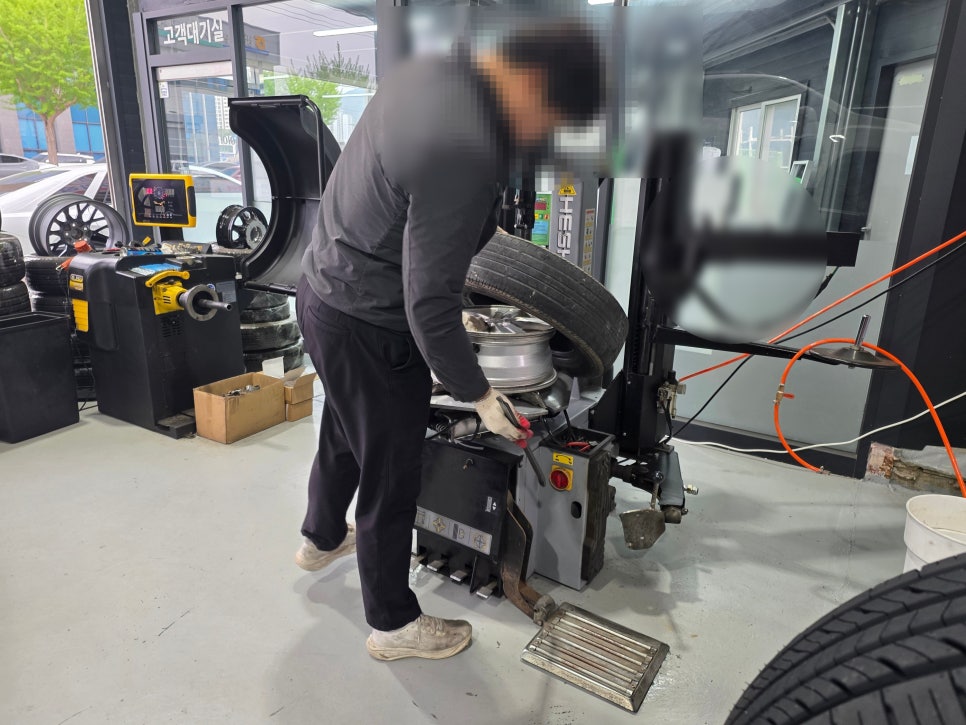 쉐보레 트랙스 작업 사진